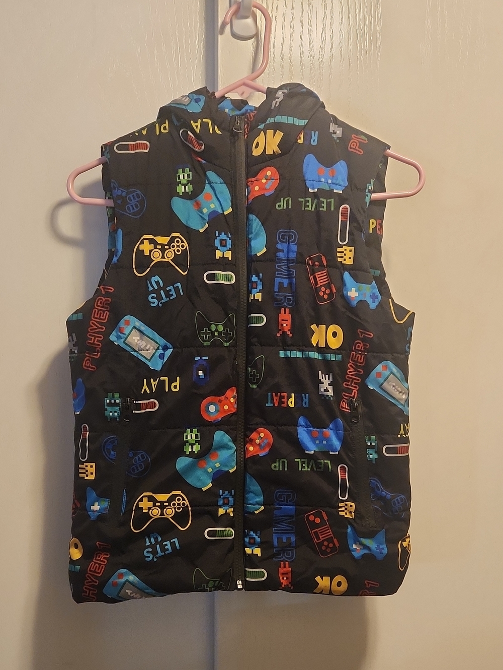 Kids Size 9-10 Gaming Print Quilted Vest - Black/Blue